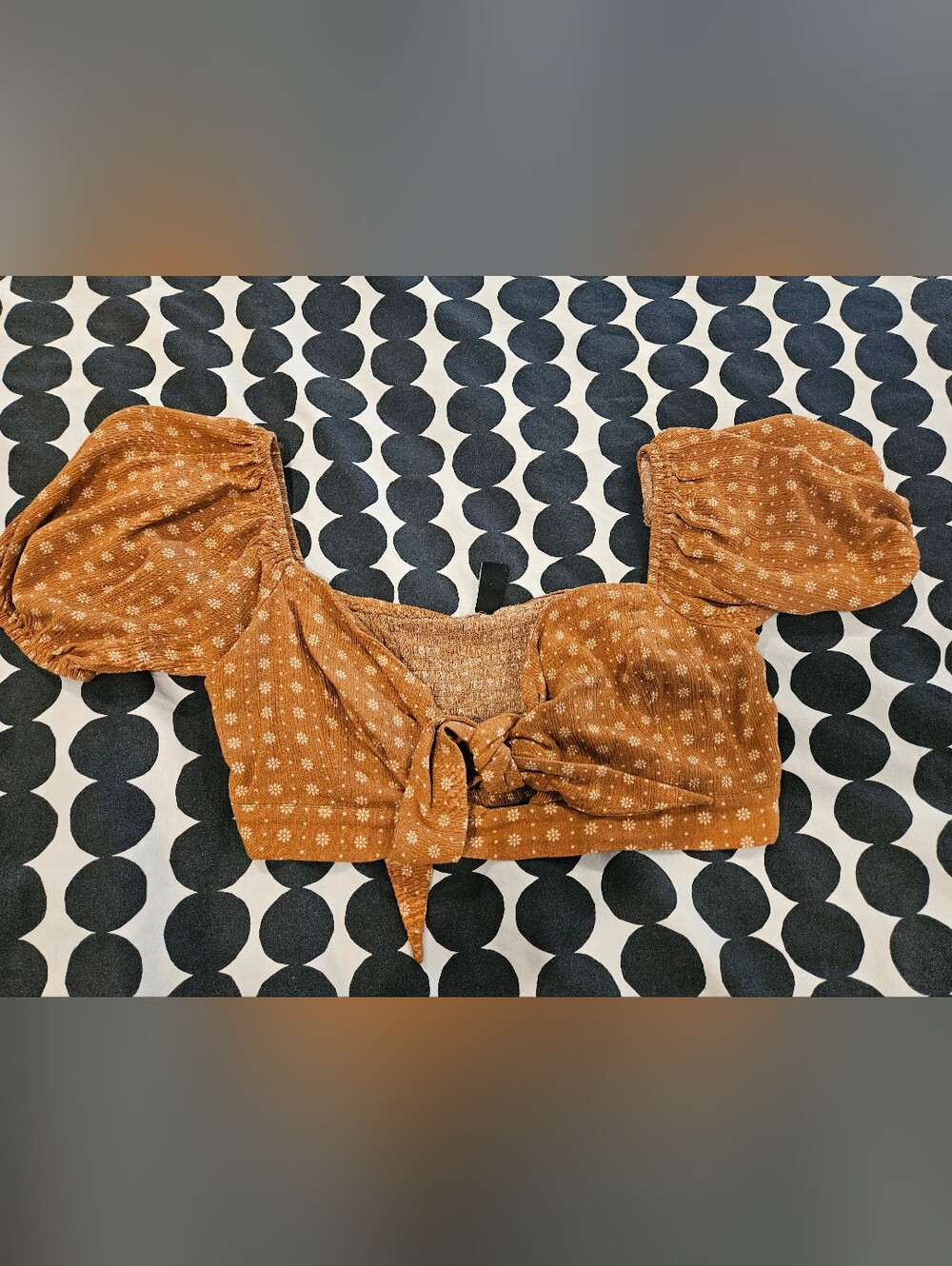 Windsor Rust Floral Tie-Front Puff Sleeve Crop Top